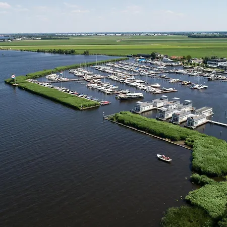 Bluff 4* Aalsmeer